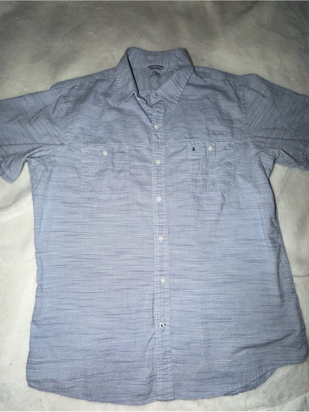 Men's Light Blue Short Sleeve Button-Up Shirt